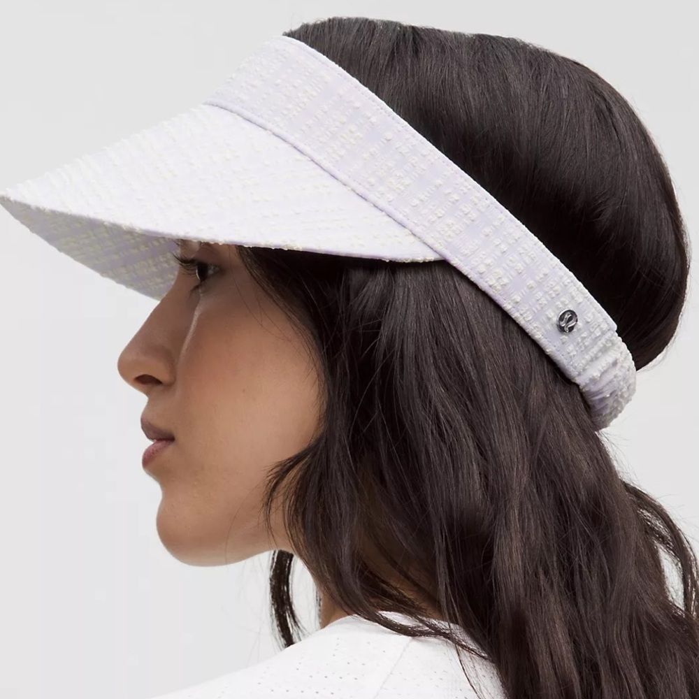 NWT LululemonโSeersucker Check Removable Sweatband Visor S/M Lavender Frost